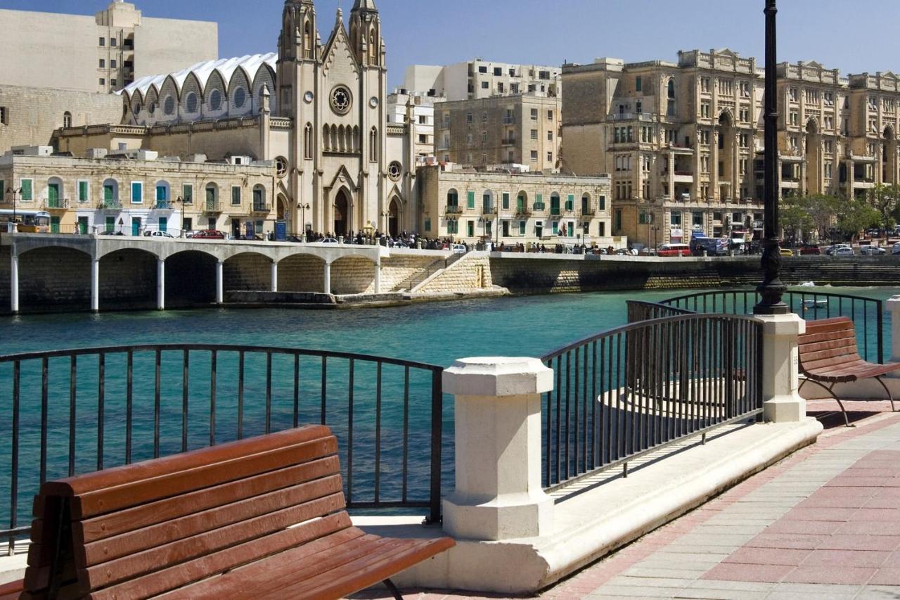 Modern Apartment In The Best Area Of Sliema Esterno foto