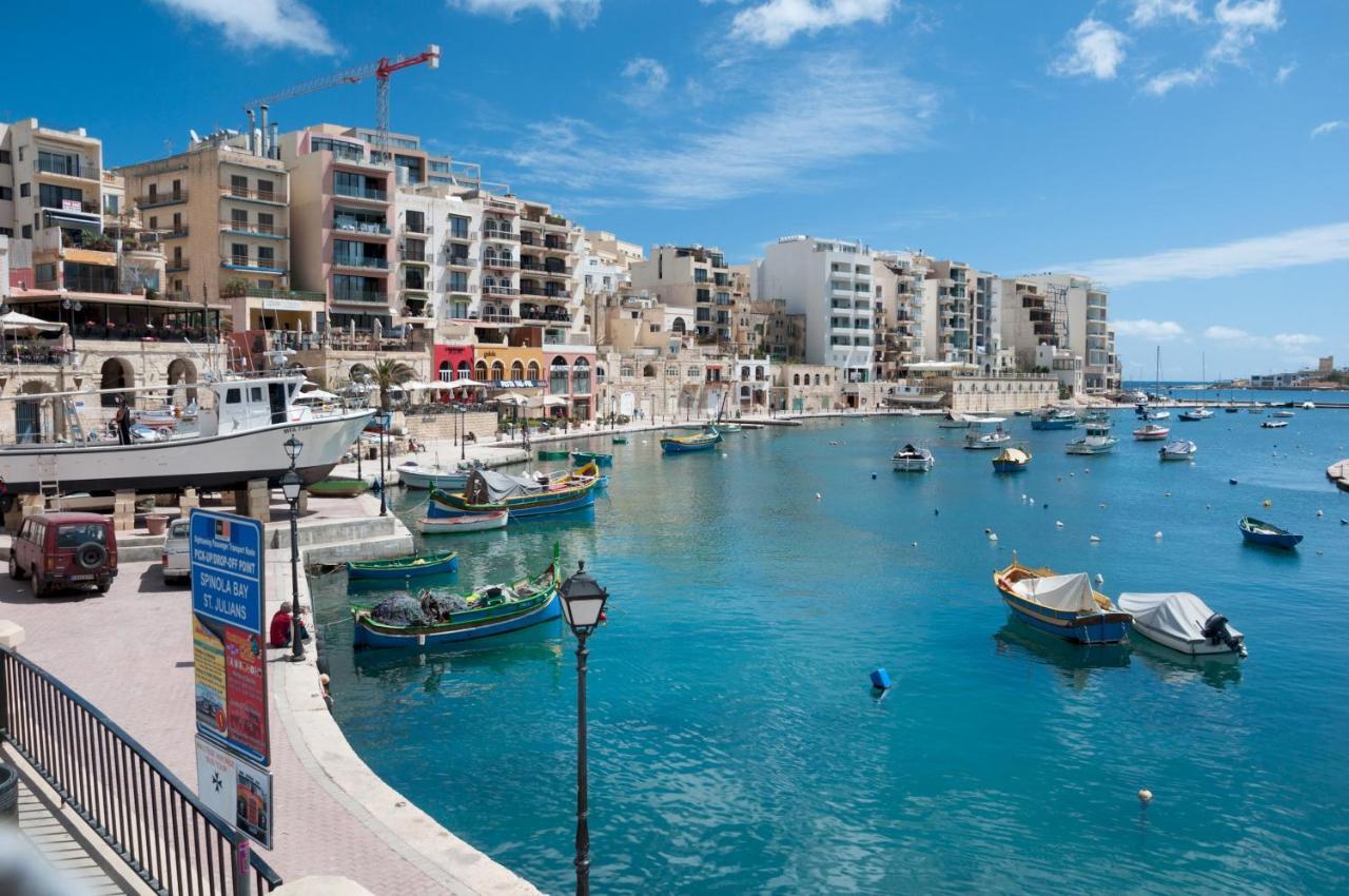 Modern Apartment In The Best Area Of Sliema Esterno foto